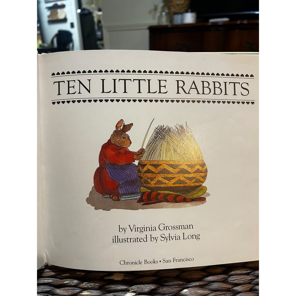 Ten Little Rabbits Virginia Grossman Sylvia Long Hardcover 1991 Chronicle Books - Picture 5 of 9